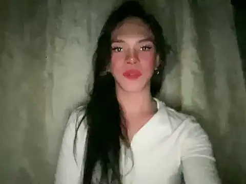 Snapshot of Misselliefayexxx chatting on March 10, 10:04 pm Misselliefayexxx online show from March 10, 10:04 pm