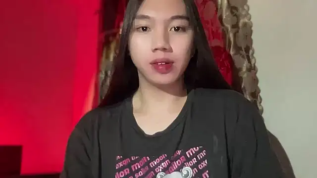 Snapshot of kat_mire chatting on September 12, 7:25 pm kat mire online show from September 12, 7:25 pm