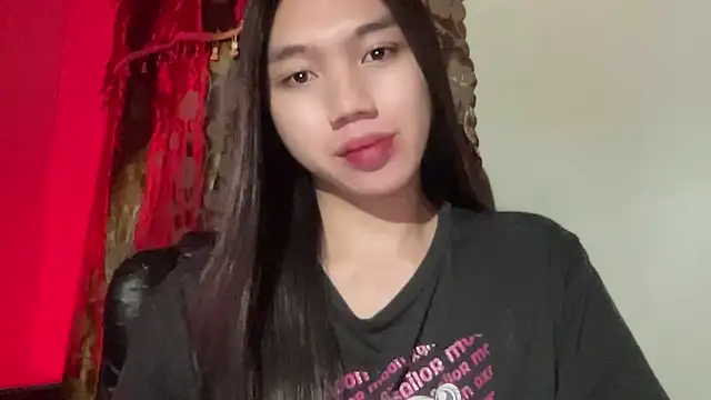 Snapshot of kat_mire chatting on September 13, 6:40 pm kat mire online show from September 13, 6:40 pm