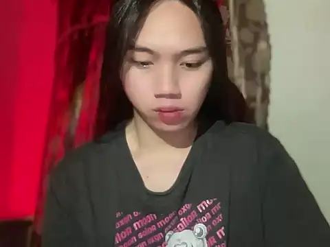 Snapshot of kat_mire chatting on November 24, 8:52 pm kat mire online show from November 24, 8:52 pm