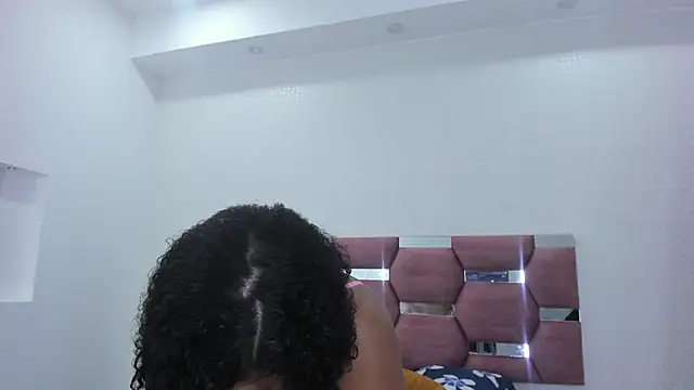 MiiaSmith   online show from November 20, 9:14 pm