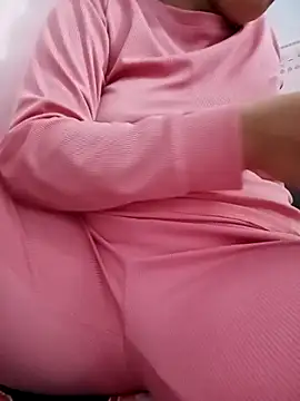 Snapshot of Yoo_j chatting on October 17, 12:19 pm Yoo j online show from October 17, 12:19 pm