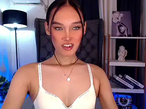 sensualmelody143 online show from September 17, 11:01 am