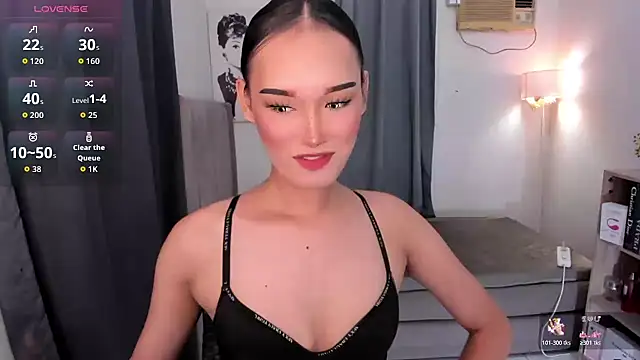 sensualmelody143 online show from July 4, 12:00 pm
