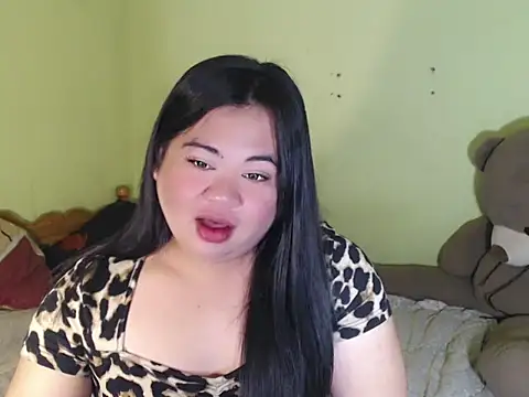 Im ur mother online show from March 7, 12:46 pm