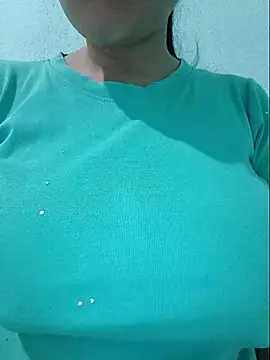 Shiny Babe online show from March 29, 2:11 am