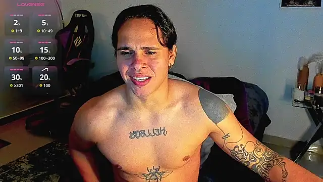 Maximiliano scoott   online show from March 22, 8:45 pm