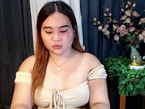 queen staceyy online show from December 4, 7:06 am