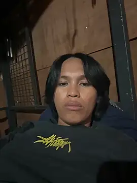 Snapshot of My_sweet_ladyboy chatting on September 13, 9:58 pm My sweet ladyboy online show from September 13, 9:58 pm