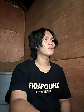 Snapshot of My_sweet_ladyboy chatting on September 18, 1:46 pm My sweet ladyboy online show from September 18, 1:46 pm