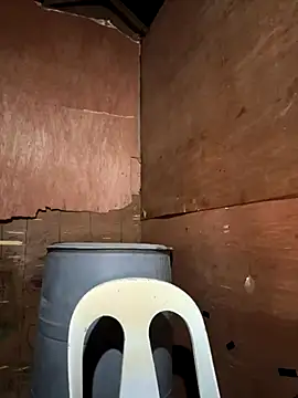 Snapshot of My_sweet_ladyboy chatting on September 21, 4:52 pm My sweet ladyboy online show from September 21, 4:52 pm