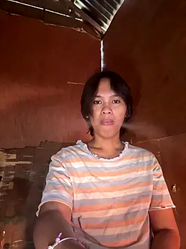 Snapshot of My_sweet_ladyboy chatting on September 22, 6:15 am My sweet ladyboy online show from September 22, 6:15 am