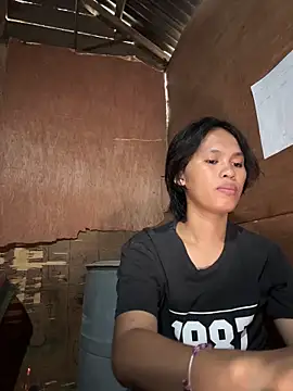 Snapshot of My_sweet_ladyboy chatting on October 1, 6:19 am My sweet ladyboy online show from October 1, 6:19 am