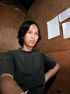 Snapshot of My_sweet_ladyboy chatting on October 16, 6:42 pm My sweet ladyboy online show from October 16, 6:42 pm