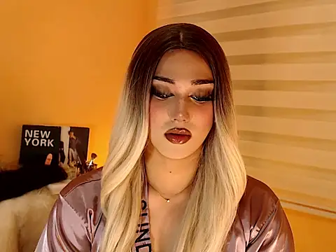 magnificent kitana online show from November 13, 9:30 am