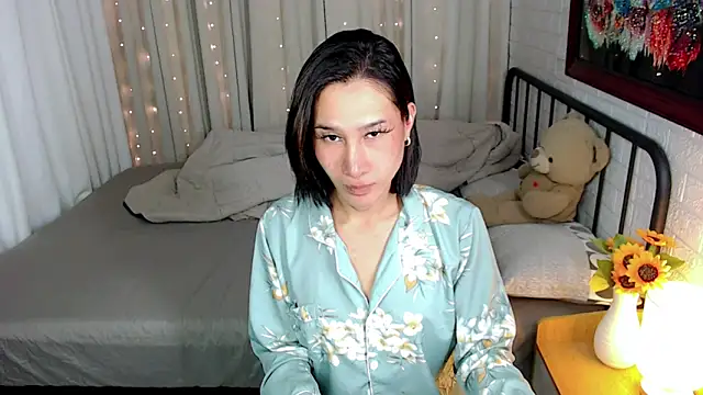 TRANSGODDESSA online show from December 20, 2:07 am