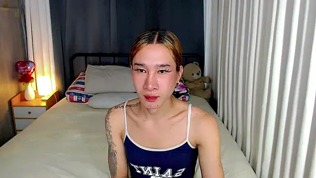 TRANSGODDESSA online show from March 26, 3:12 am