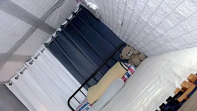 TRANSGODDESSA online show from April 6, 1:03 am