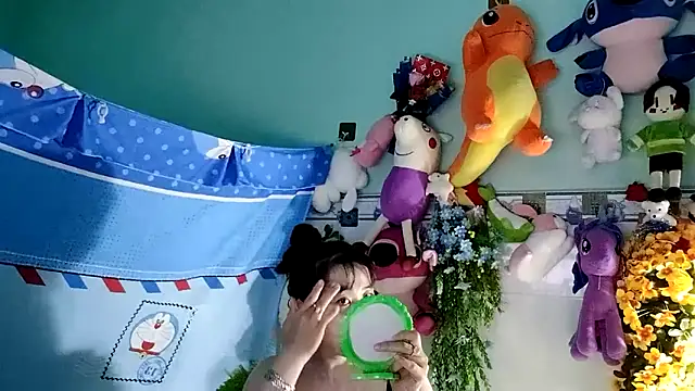 emgaixinhngoan online show from November 8, 1:28 am