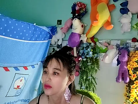 emgaixinhngoan online show from November 9, 2:48 pm