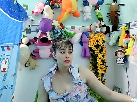 emgaixinhngoan online show from December 2, 5:35 am