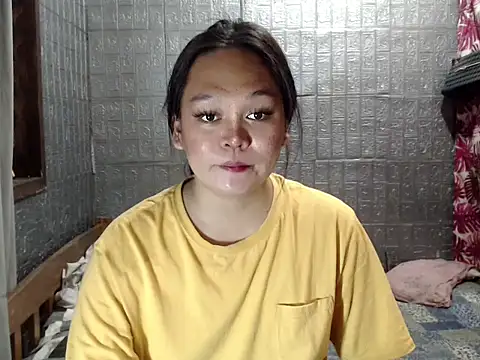 Snapshot of BunnyChain_ chatting on September 21, 12:01 am BunnyChain online show from September 21, 12:01 am