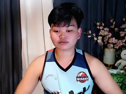 Reynelcock online show from September 22, 5:15 pm