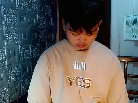 Reynelcock online show from October 2, 6:48 pm