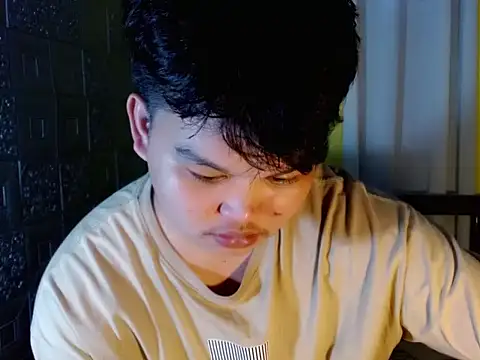 Reynelcock online show from November 9, 11:08 am