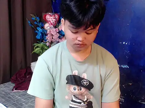 Reynelcock online show from March 21, 6:00 pm