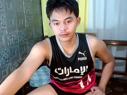 urguy toshi online show from November 26, 5:30 am