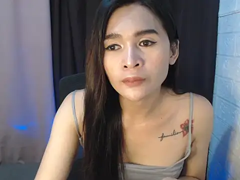 Snapshot of sweetsasha68 chatting on May 30, 1:30 pm sweetsasha68 online show from May 30, 1:30 pm