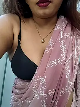 Snapshot of HOTT_SHANAYA chatting on November 16, 8:31 am HOTT SHANAYA online show from November 16, 8:31 am