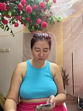 Snapshot of Bollozzy_89 chatting on September 11, 1:06 am Bollozzy 89 online show from September 11, 1:06 am