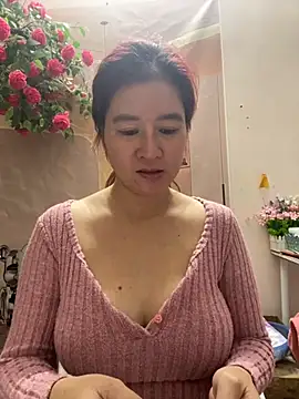 Snapshot of Bollozzy_89 chatting on November 3, 1:19 am Bollozzy 89 online show from November 3, 1:19 am