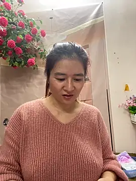 Snapshot of Bollozzy_89 chatting on November 4, 4:55 am Bollozzy 89 online show from November 4, 4:55 am