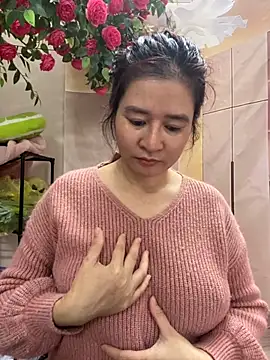 Snapshot of Bollozzy_89 chatting on November 11, 4:45 am Bollozzy 89 online show from November 11, 4:45 am