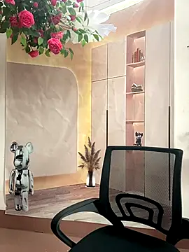 Snapshot of Bollozzy_89 chatting on December 1, 4:39 am Bollozzy 89 online show from December 1, 4:39 am