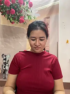 Snapshot of Bollozzy_89 chatting on December 5, 4:21 am Bollozzy 89 online show from December 5, 4:21 am