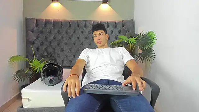 ALAN REDINGER online show from September 15, 1:00 pm