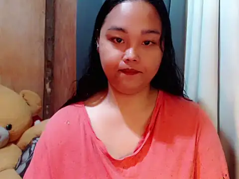  Lylia online show from November 22, 11:15 pm