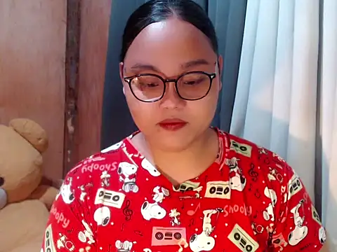  Lylia online show from January 9, 9:49 pm