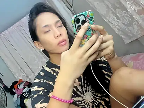 lucyshanex online show from July 11, 7:44 am