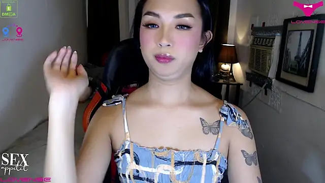 Goddess Isabel online show from December 3, 7:49 am