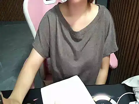 Ori-Yannie online show from April 20, 3:31 am