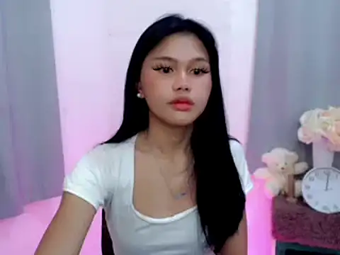 Filipina milker online show from November 18, 8:35 pm