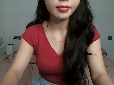 Snapshot of Lucie-Sexy2k chatting on June 9, 3:12 pm Lucie-Sexy2k online show from June 9, 3:12 pm