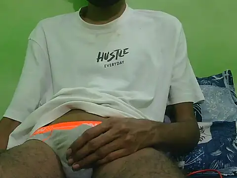 rockyy23boy online show from December 17, 3:45 am