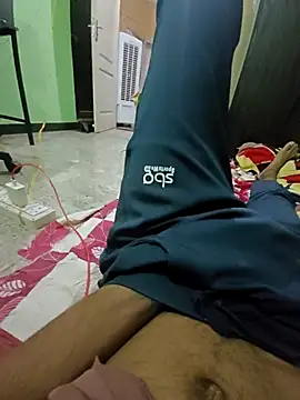 rockyy23boy online show from May 22, 1:06 pm