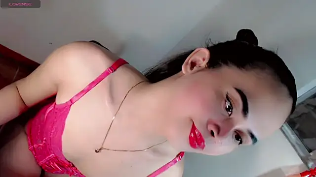 slutty afina online show from November 17, 5:35 am